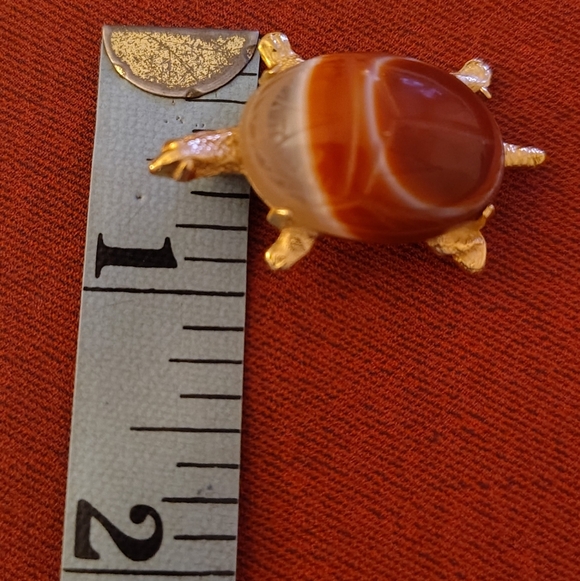 VINTAGE AGATE TURTLE BROOCH - Picture 5 of 8